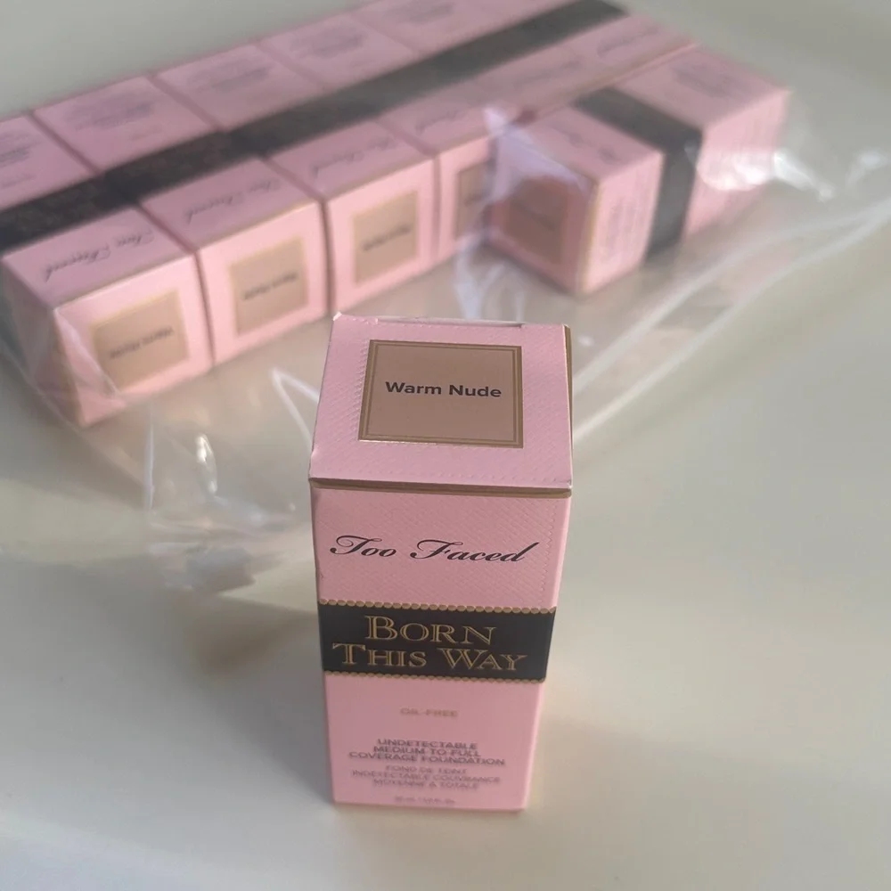 🆕 TOO FACED Born This Way Undetectable Medium Coverage Foundation WARM NUDE NIB